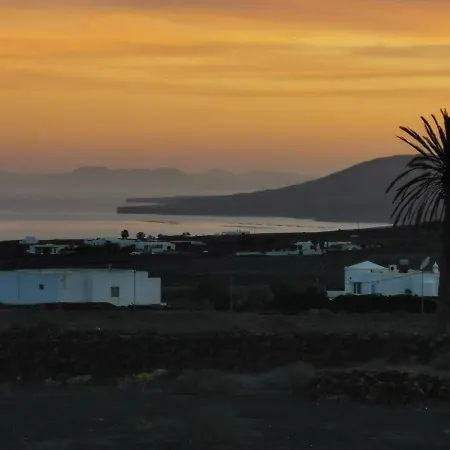 Alcalde Villa Mácher