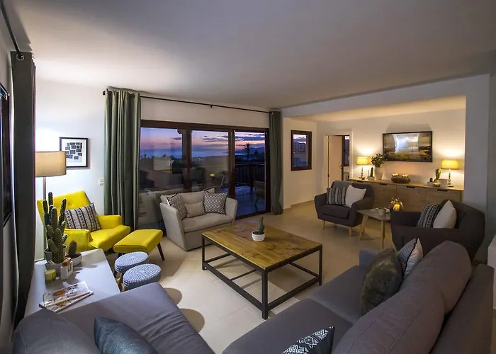 Villa Alcalde Mácher